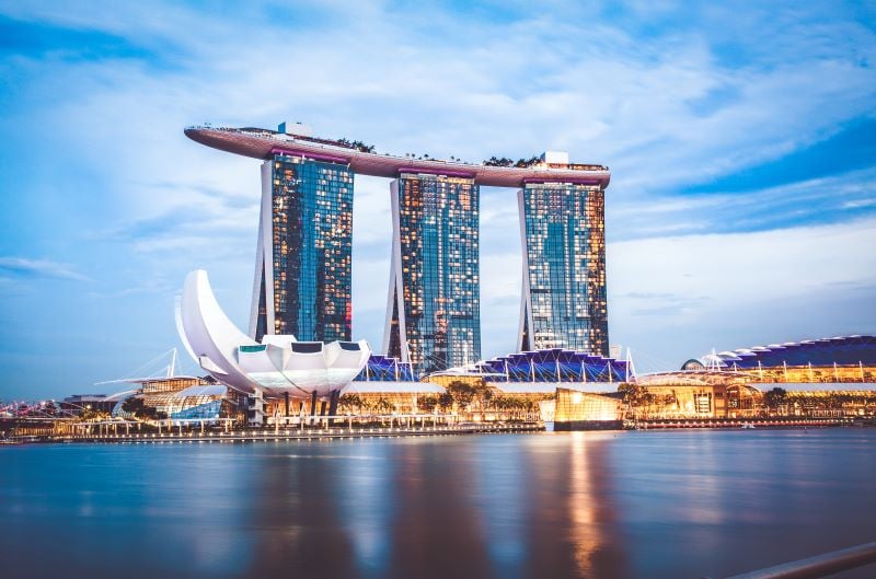 Grabbing the Embedded Banking Opportunity in Singapore